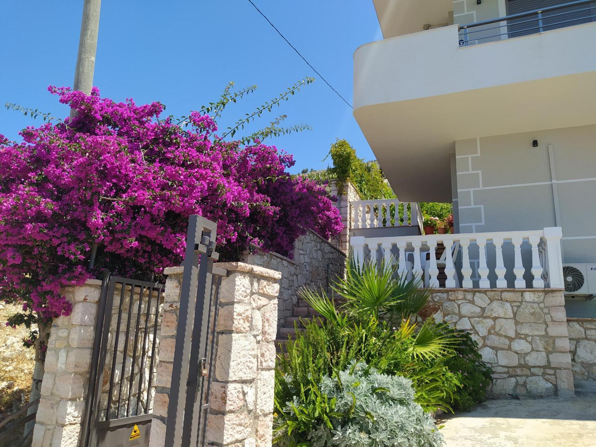Villa Alimema Sarande Exterior photo