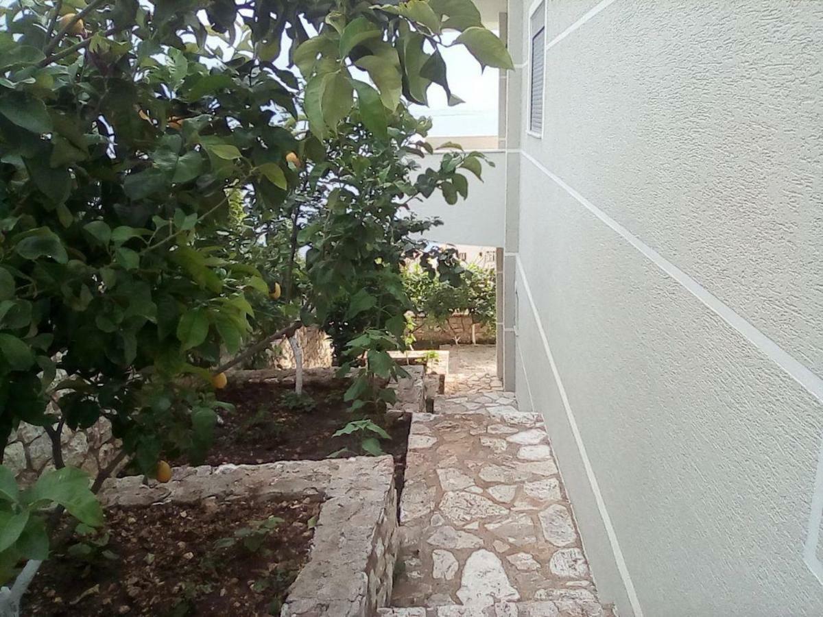 Villa Alimema Sarande Exterior photo